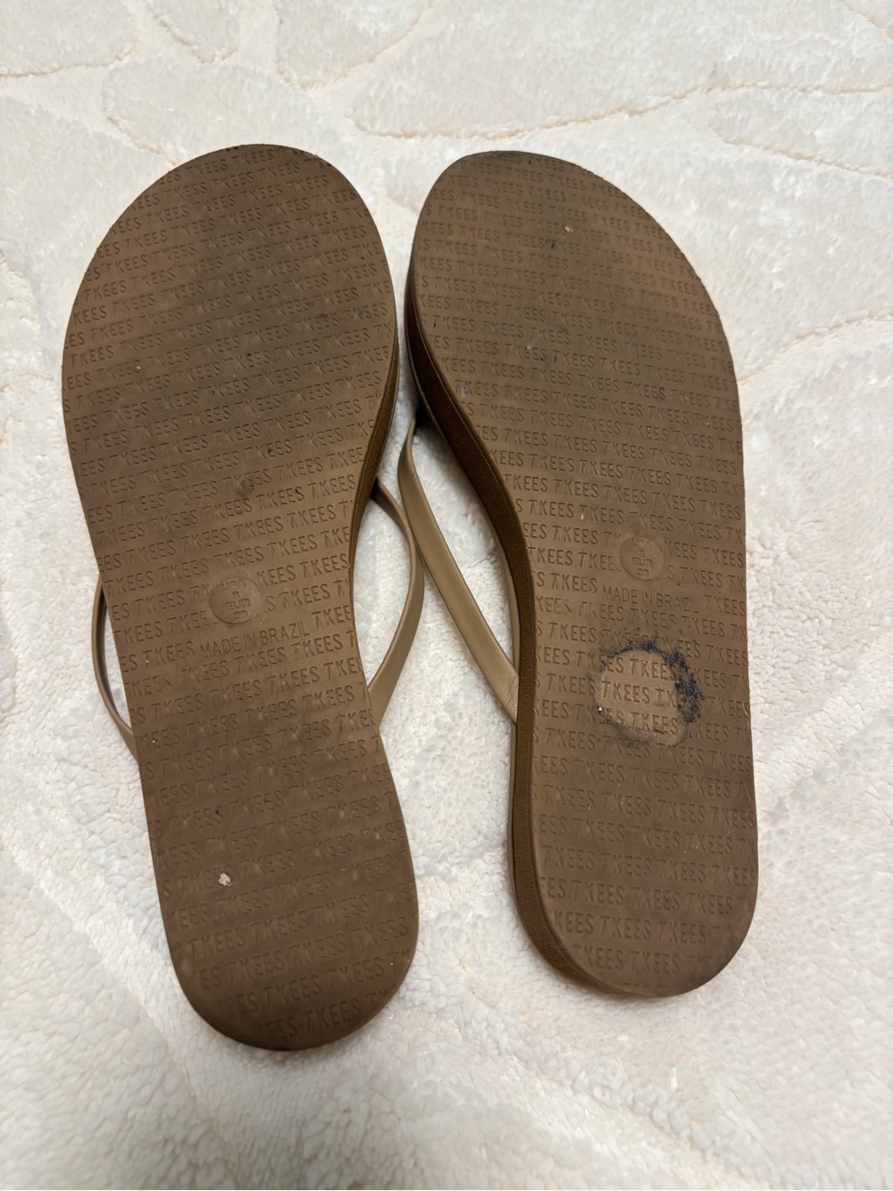 TKEES Taupe/Tan Slim-Strap Flip Flop Sandals - Picture 4 of 4